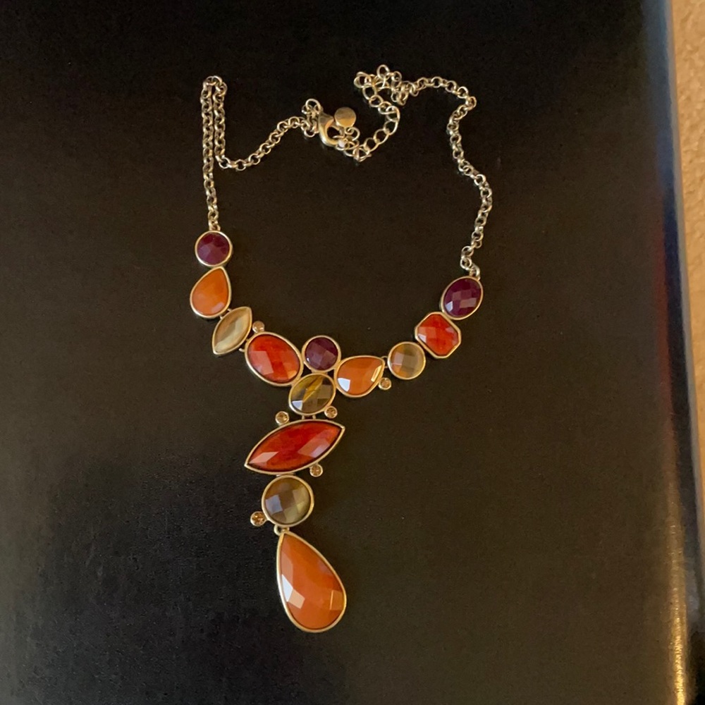 Chunky statement necklace
